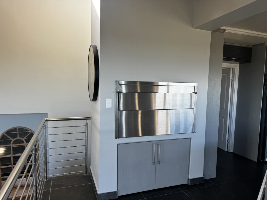 3 Bedroom Property for Sale in Seemeeu Park Western Cape